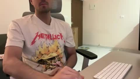 Snapshot of brownmeverick chatting on 3, 4, 2026 brownmeverick online show from 3, 4, 2026