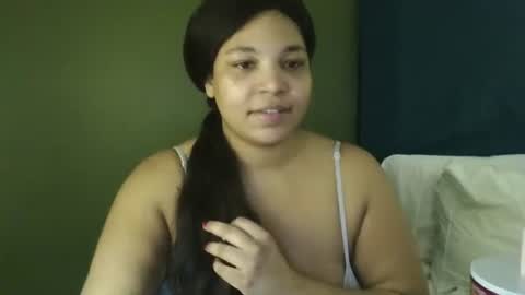 Snapshot of brownsugar0910 chatting on 30, 11, 2025 EtherealLilac online show from 30, 11, 2025