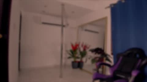 brownvelvet_ online show from 25, 10, 2025