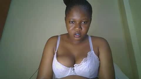 Snapshot of browny_kinky chatting on 25, 5, 2026 pitch online show from 25, 5, 2026