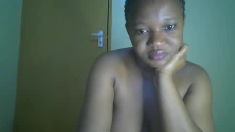 Snapshot of browny_kinky chatting on 6, 6, 2026 pitch online show from 6, 6, 2026