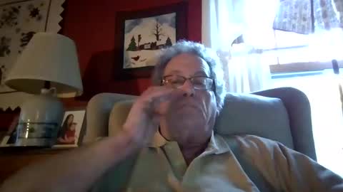 Snapshot of brubar chatting on 5, 10, 2025 brubar online show from 5, 10, 2025