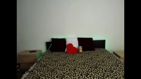 Ellis online show from 10, 12, 2024