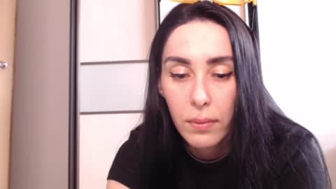 Ellis online show from 5, 2, 2025