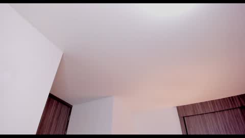     online show from 31, 12, 2024