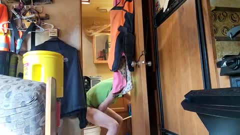 Snapshot of brushsquach chatting on 23, 1, 2025 Steve... aka SkinnieDippin aka TimberTramp online show from 23, 1, 2025