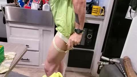 Snapshot of brushsquach chatting on 21, 12, 2025 Steve... aka SkinnieDippin aka TimberTramp online show from 21, 12, 2025