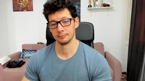 Brutus K online show from 4, 2, 2025