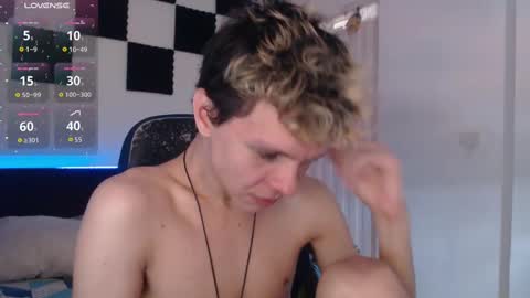 Snapshot of bryamado chatting on 24, 10, 2025 bryamado online show from 24, 10, 2025