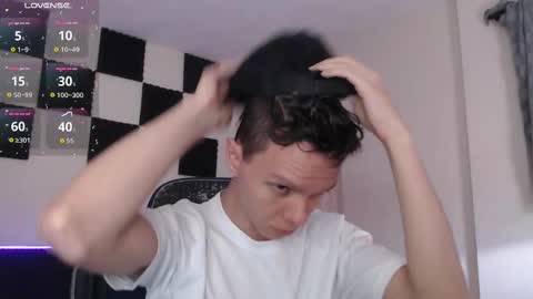 Snapshot of bryamado chatting on 12, 11, 2025 bryamado online show from 12, 11, 2025