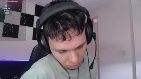 Snapshot of bryamado chatting on 16, 11, 2025 bryamado online show from 16, 11, 2025