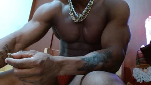 Snapshot of bryan_colen chatting on 2, 2, 2025 Enjoy the best muscle straws online show from 2, 2, 2025