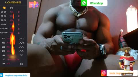Snapshot of bryan_colen chatting on 23, 2, 2025 Enjoy the best muscle straws online show from 23, 2, 2025
