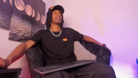 Bryxon  online show from 15, 9, 2025