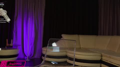 Snapshot of bubble__gum_ chatting on 12, 2, 2025 Bubble gum online show from 12, 2, 2025