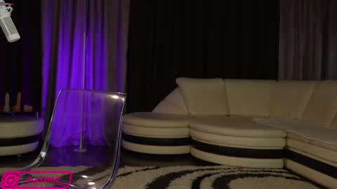 Snapshot of bubble__gum_ chatting on 24, 2, 2025 Bubble gum online show from 24, 2, 2025