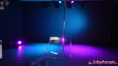 Snapshot of bubble__gum_ chatting on 6, 2, 2026 Bubble gum online show from 6, 2, 2026