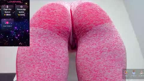 Snapshot of bubblebum4you chatting on 1, 10, 2025 bubblebum4you online show from 1, 10, 2025