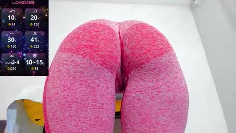 Snapshot of bubblebum4you chatting on 3, 10, 2025 bubblebum4you online show from 3, 10, 2025