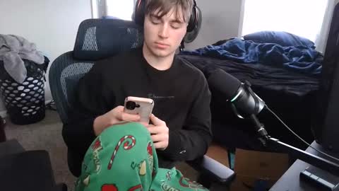 BubblebuttBdn online show from 23, 11, 2025