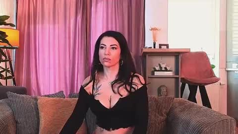 Snapshot of bubblecum4 chatting on 8, 2, 2025 MayaCroft online show from 8, 2, 2025