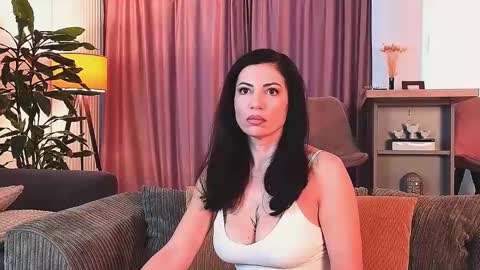 Snapshot of bubblecum4 chatting on 11, 2, 2025 MayaCroft online show from 11, 2, 2025