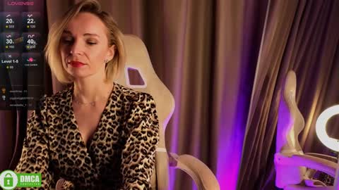 bubbling_crush online show from 10, 1, 2025