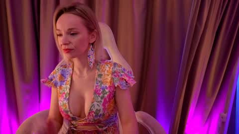 bubbling_crush online show from 22, 2, 2025