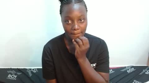 Snapshot of bubbly_ass30 chatting on 14, 11, 2025 bubbly_ass30 online show from 14, 11, 2025