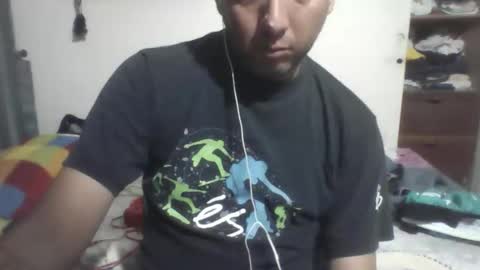 Snapshot of bucaramangahombre chatting on 23, 12, 2025 bucaramangahombre online show from 23, 12, 2025
