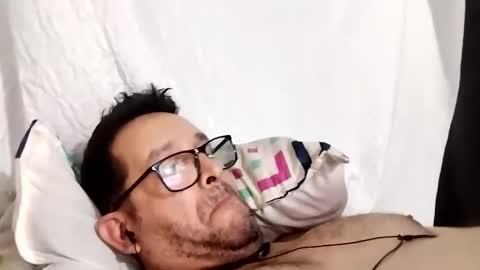 Snapshot of buchs32 chatting on 26, 11, 2025 buchs32 online show from 26, 11, 2025