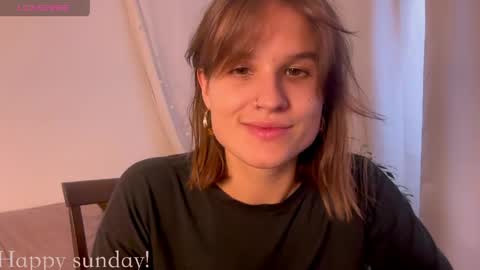 Snapshot of buckwheat_queen chatting on 26, 4, 2026 Mira online show from 26, 4, 2026