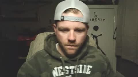 Snapshot of buckwild69204 chatting on 4, 2, 2025 buckwild69204 online show from 4, 2, 2025