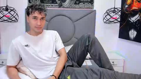 Buddy Whitte online show from 12, 11, 2025