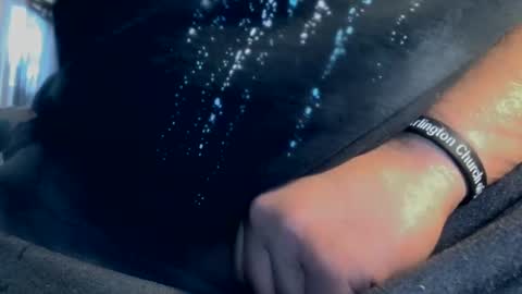 Snapshot of buddyluvzumore chatting on 4, 12, 2024 buddyluvzumore online show from 4, 12, 2024