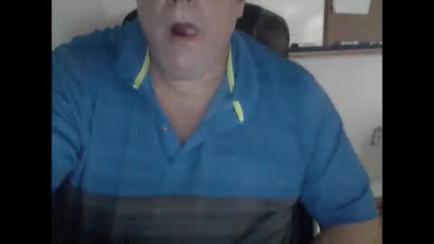Snapshot of buddyluvzumore chatting on 26, 12, 2024 buddyluvzumore online show from 26, 12, 2024