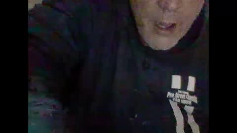 Snapshot of buddyluvzumore chatting on 28, 12, 2024 buddyluvzumore online show from 28, 12, 2024