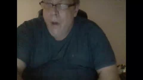 Snapshot of buddyluvzumore chatting on 18, 2, 2025 buddyluvzumore online show from 18, 2, 2025