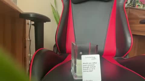 Snapshot of built4you2fuck chatting on 12, 1, 2026 built4you2fuck online show from 12, 1, 2026