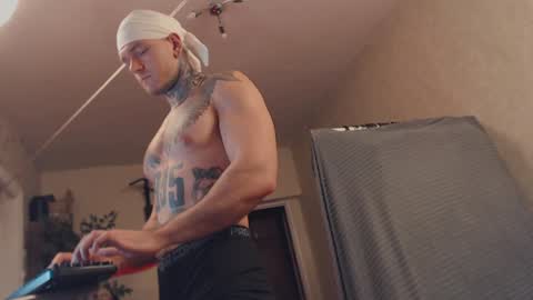 Snapshot of bulatov_x chatting on 29, 1, 2025 Dmitriy online show from 29, 1, 2025