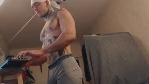 Snapshot of bulatov_x chatting on 4, 2, 2025 Dmitriy online show from 4, 2, 2025