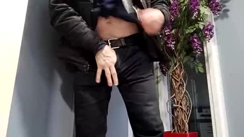 ejaculation for 250 online show from 15, 2, 2026