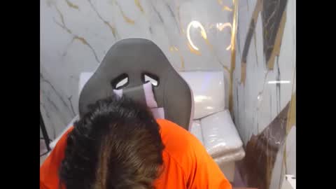 bull_cam online show from 18, 9, 2025