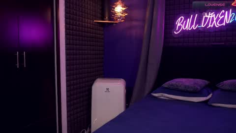 Bunny and The Rock online show from 26, 3, 2026