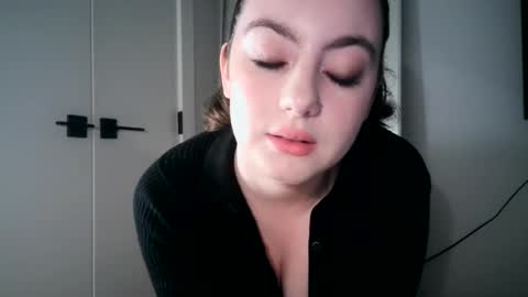 Dominique online show from 20, 1, 2025