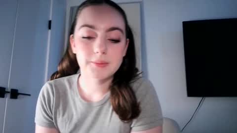 Dominique online show from 28, 1, 2025