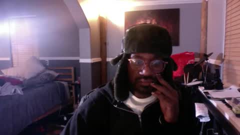 Bungalow Entertainment online show from 28, 11, 2025