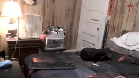 Snapshot of bunni_and_thebossman chatting on 19, 2, 2026 Bunni Blaze The Boss Man online show from 19, 2, 2026