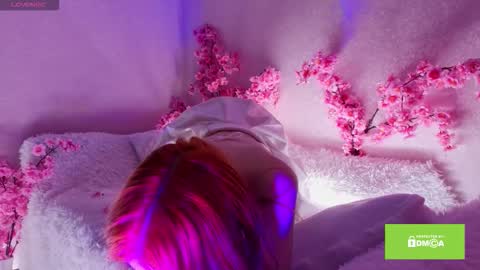 Snapshot of bunny_gaze chatting on 5, 2, 2026 Kira online show from 5, 2, 2026