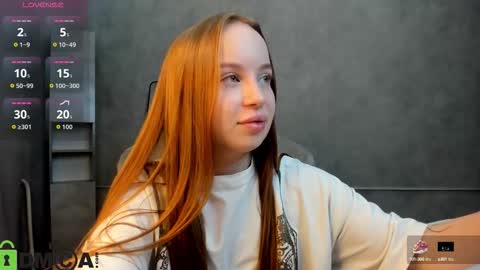 Snapshot of bunny_luvv chatting on 4, 10, 2025 Bunny online show from 4, 10, 2025